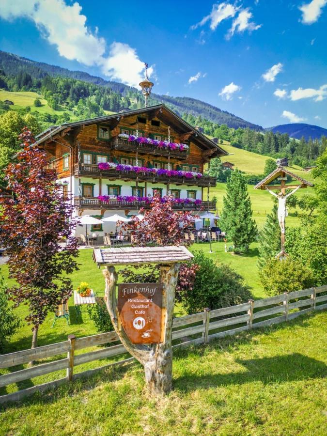 Gasthof Finkenhof Wald im Pinzgau Exterior photo